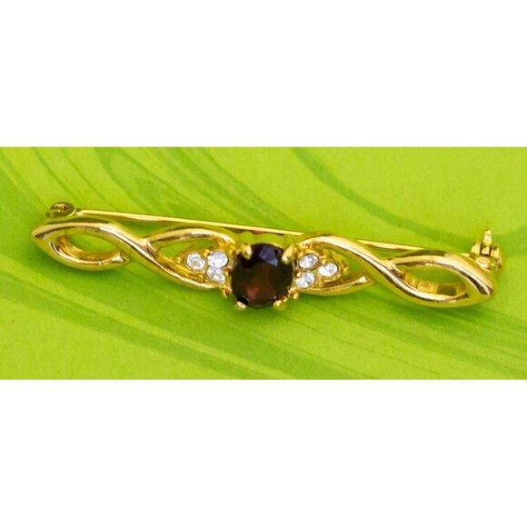 Vintage Golden Fantasy Brooch - W22 - Picture 2 of 3